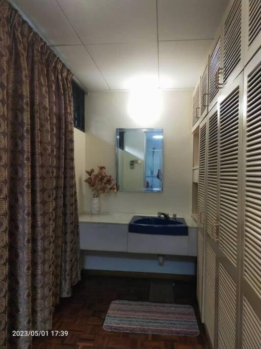 W Pool Damansara Height Kl Vila *