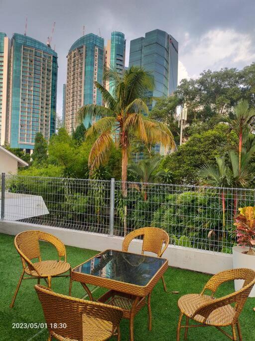 W Pool Damansara Height Kl Vila Kuala Lumpur